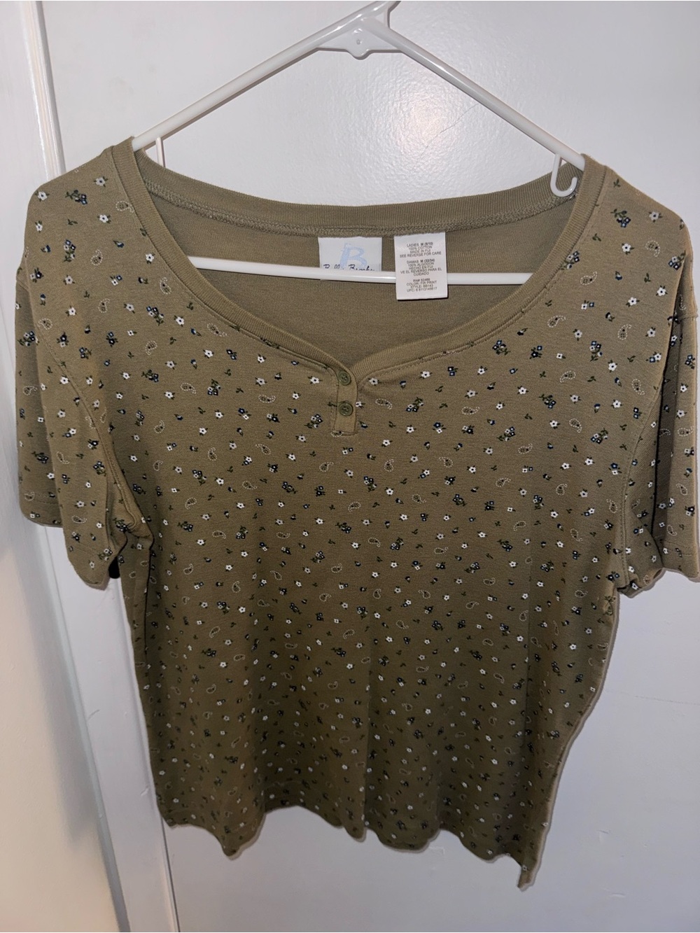 Vintage Bobbie Brooks Olive Green Floral Paisley Henley Top